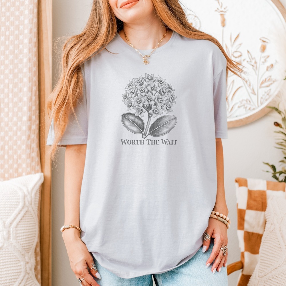 Worth The Wait Hoya Plant Blooming in Dome Cluster Tee
